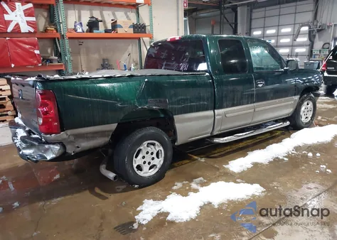 2003 Chevrolet Silverado 1500 Ls z USA, uszkodzony, nr VIN 1GCEC19TX3Z141058
